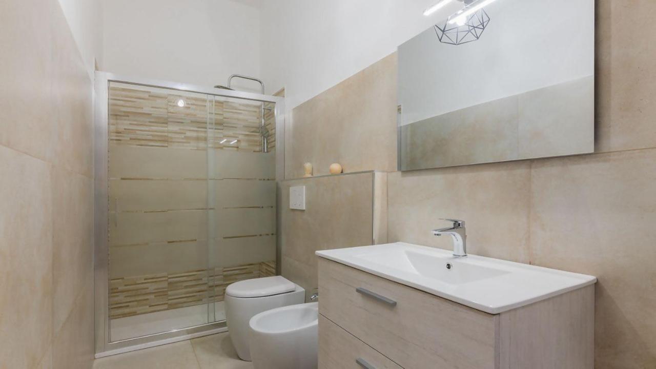 Porta Nuova Centro Elegante Suite Con Wifi Turin Ngoại thất bức ảnh